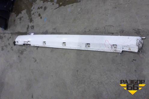 Накладка на порог наружная правая (до 2012г) (3C8853856B) для Volkswagen Passat-CC с 2008г