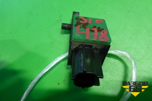 Датчик AIR BAG (задний левый) (5N0959351B) для Volkswagen Passat-CC с 2008г