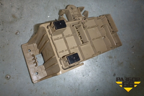 Блок предохранителей салонный для Subaru Legacy Outback (BP9) с 2003-2009г