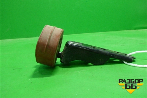 Кронштейн глушителя (3C0253144F) для Volkswagen Passat-CC с 2008г