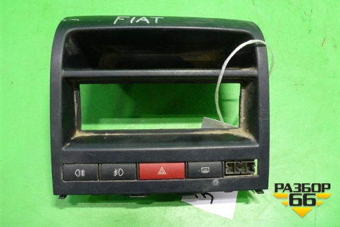 Модуль кнопок (с рамкой магнитолы) для Fiat Albea с 2003г