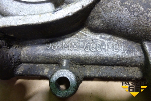 Насос масляный (1.6л FYJA) (98MM6604B1A) для Ford Fiesta с 2001-2008г