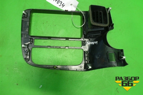 Рамка магнитолы (8002B294) для Mitsubishi Outlander с 2012-2024г