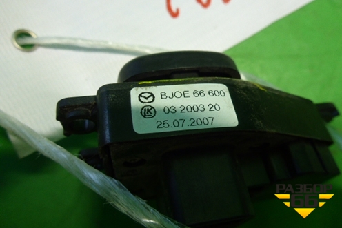 Переключатель регулировки зеркал (BJ0E66600) для Mazda Mazda 3 (BK) с 2003-2009г 