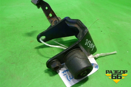Кронштейн КПП задний (1.6л РКПП) для Toyota Auris с 2006-2012г