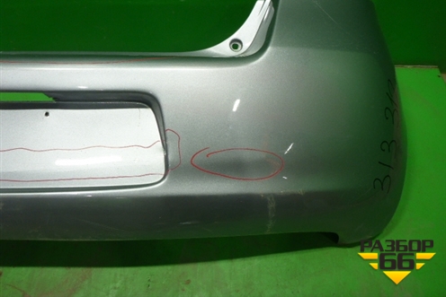 Бампер задний для Toyota Yaris с 2005-2011г