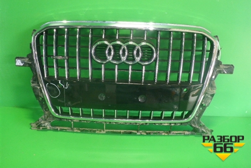 Решетка радиатора (после 2012г под парктроник) (8R0853651R) для Audi Q5 c 2008-2017г