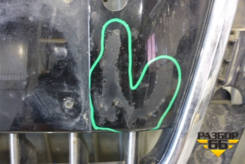 Решетка радиатора (после 2012г под парктроник) (8R0853651R) для Audi Q5 c 2008-2017г (Ку 5)