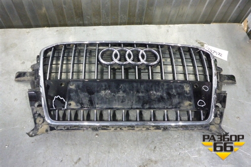 Решетка радиатора (после 2012г S-Line под парктроник) (8R0853651R) для Audi Q5 c 2008-2017г