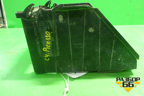Площадка под аккумулятор для Citroen C4 Picasso c 2006-2014г
