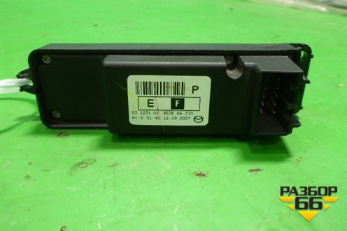 Кнопка стеклоподъёмника (передняя правая) для Mazda Mazda 3 (BK) с 2003-2009г 