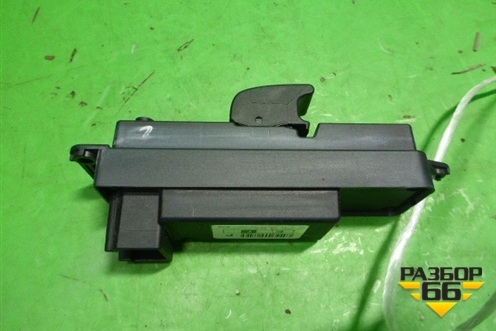 Кнопка стеклоподъёмника (передняя правая) для Mazda Mazda 3 (BK) с 2003-2009г 