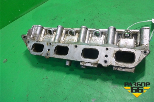 Коллектор впускной (нижняя часть) (8200329496) для Renault Scenic с 2003-2009г