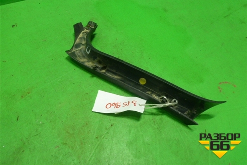 Обшивка двери багажника (правая) (4L0867607) для Audi Q7 c 2005-2015г