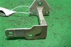 Петля двери багажника (правая нижняя) (LR036598) для Land Rover Range Rover 4 с 2013-2022г