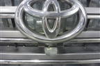 Решетка радиатора (после 2012г до 2015г под камеру) (5311460110) для Toyota Land Cruiser (200) с 2008г