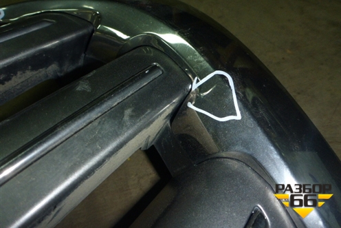 Решетка радиатора (до 2012г не под камеру) (5310160580) для Toyota Land Cruiser (200) с 2008г