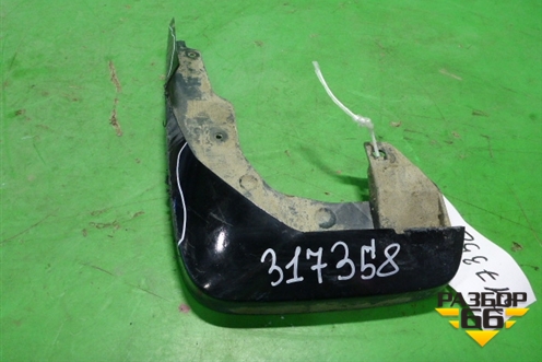 Брызговик передний левый (75810SWWE000) для Honda CR-V(RE) с 2006-2012г