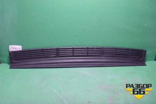 Накладка заднего бампера (до 2012г) (5216260040) для Toyota Land Cruiser (200) с 2008г