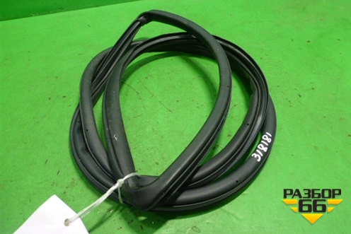 Уплотнитель двери (задней правой на кузов) для Subaru Forester (SH5) с 2008-2012г