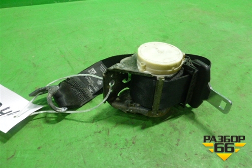 Ремень безопасности задний правый (BM51611B68AE) для Ford Focus 3 с 2011г