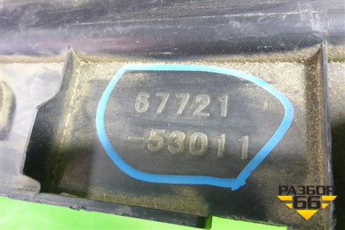Накладка двери задней левой (на замок) (6772153011) для Lexus IS-250 с 2005-2013г
