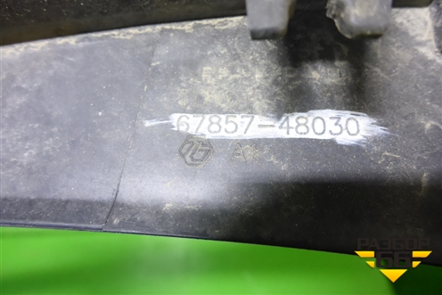 Накладка двери задней правой (на арку внутренняя) (6785748030) для Lexus RX 350 c 2015г