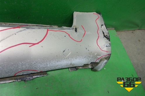 Накладка на порог наружная правая (седан) (4B0853860) для Audi A6 (C5) с 1997-2005г