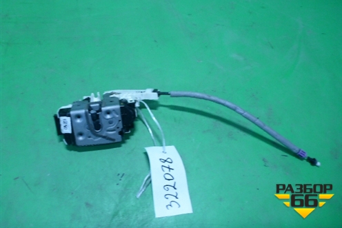 Замок двери задней левой (4 контакта) (A0997305500) для Mercedes Benz CLA C117 с 2013г