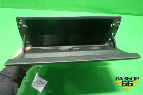 Бардачок (09114403) для Opel Corsa С с 2000-2006г