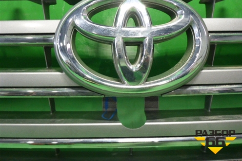 Решетка радиатора (после 2012г до 2015г под камеру) (5311460110) для Toyota Land Cruiser (200) с 2008г
