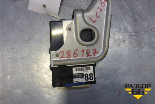 Блок электронный (8981560130) для Toyota Land Cruiser (200) с 2008г