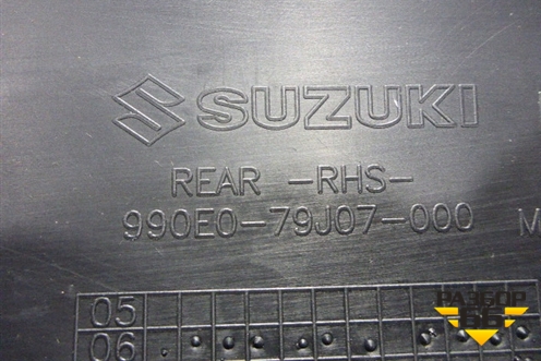 Накладка двери задней правой (широкая новая) (990E079J07000) для Suzuki SX4 с 2006-2013г