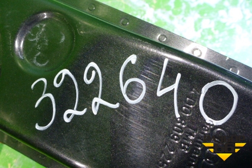 Порог со стойкой левый (не LONG) для Audi A8 с 1998-2003г