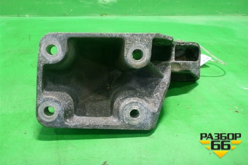 Кронштейн двигателя правый (4.2л) (4H236037AC) для Land Rover Range Rover Sport с 2005-2012г