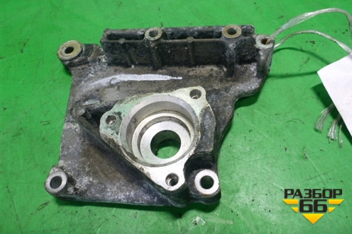 Кронштейн ролика (4.2л) (RF7H238680AA) для Land Rover Range Rover Sport с 2005-2012г