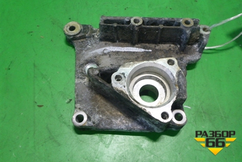 Кронштейн ролика (4.2л) (RF7H238680AA) для Land Rover Range Rover Sport с 2005-2012г