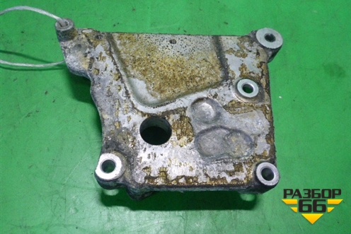 Кронштейн ролика (4.2л) (RF7H238680AA) для Land Rover Range Rover Sport с 2005-2012г