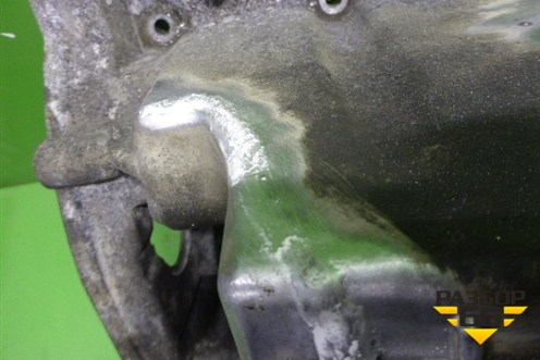 Поддон двигателя масляный 4.2л (4H236706BE) для Land Rover Range Rover Sport с 2005-2012г