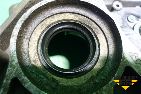 Корпус КПП (1.4л CR14 МКПП колокол) для Nissan Note (Е11) с 2005-2013г