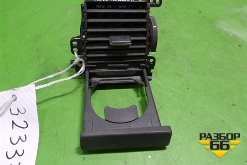 Дефлектор воздушный правый (1556412290) для Opel Astra G 1998-2005г