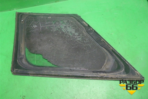 Стекло глухое правое (2008г) (CPB500782) для Land Rover Range Rover Sport с 2005-2012г