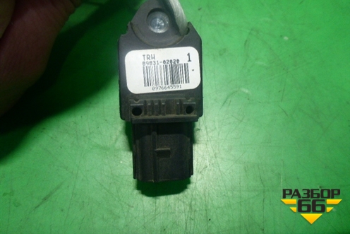 Датчик AIR BAG (8983102020) для Toyota Avensis с 2003-2009г