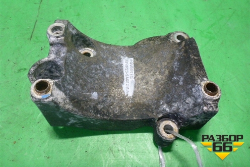 Кронштейн насоса гидравлики (4.2л) (4H235A682AA) для Land Rover Range Rover Sport с 2005-2012г
