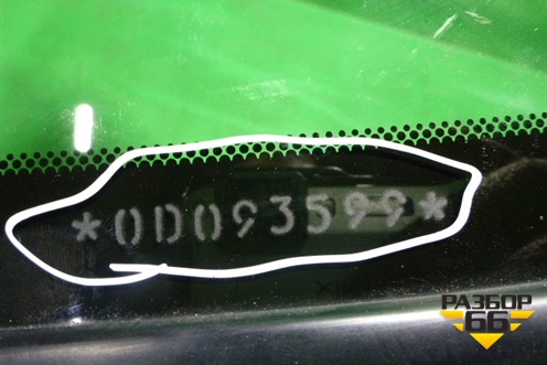 Стекло глухое правое (литэкс) (6271042270) для Toyota Rav-4 с 2006-2013г