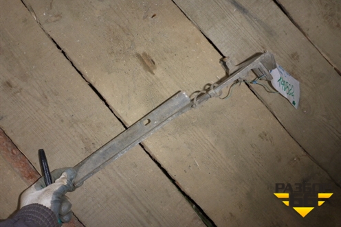Петля капота левая для Mercedes Benz  TRUCK Axor 2 с 2004г