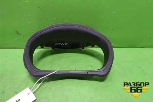 Накладка на щиток приборов (66185FG010) для Subaru Forester (SH5) с 2008-2012г