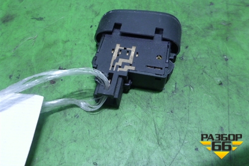 Кнопка центрального замка для Nissan Almera Classic с 2006-2013г