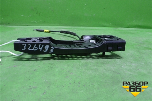 Кронштейн ручки наружной (передней правой) (8T02837886) для Audi Q3 с 2011-2018г