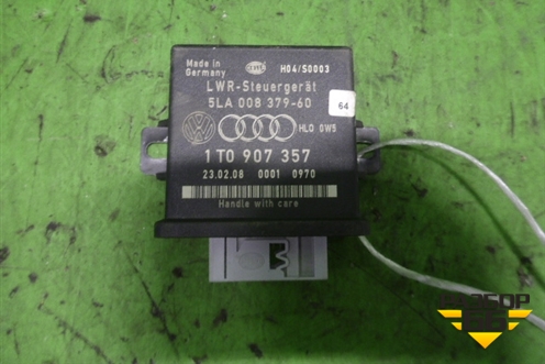 Блок электронный (управления корректором фар) (1T0907357) для Skoda Octavia (А5) с 2004-2013г